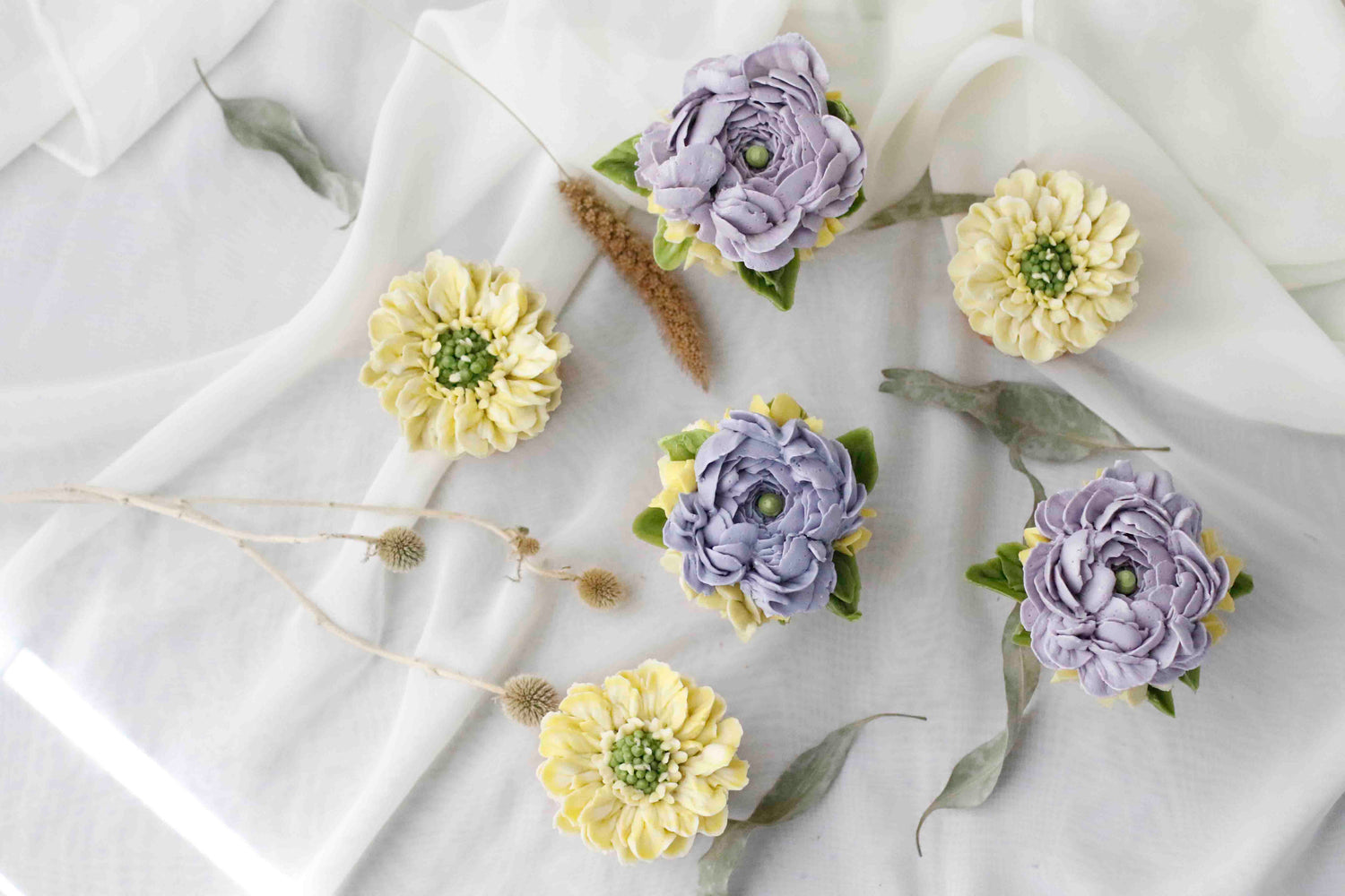 Buttercream Flower Cakes