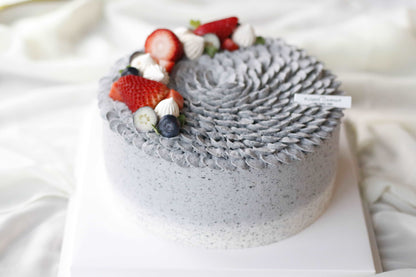 Black Sesame Hojicha mochi cloud chiffon cream cake