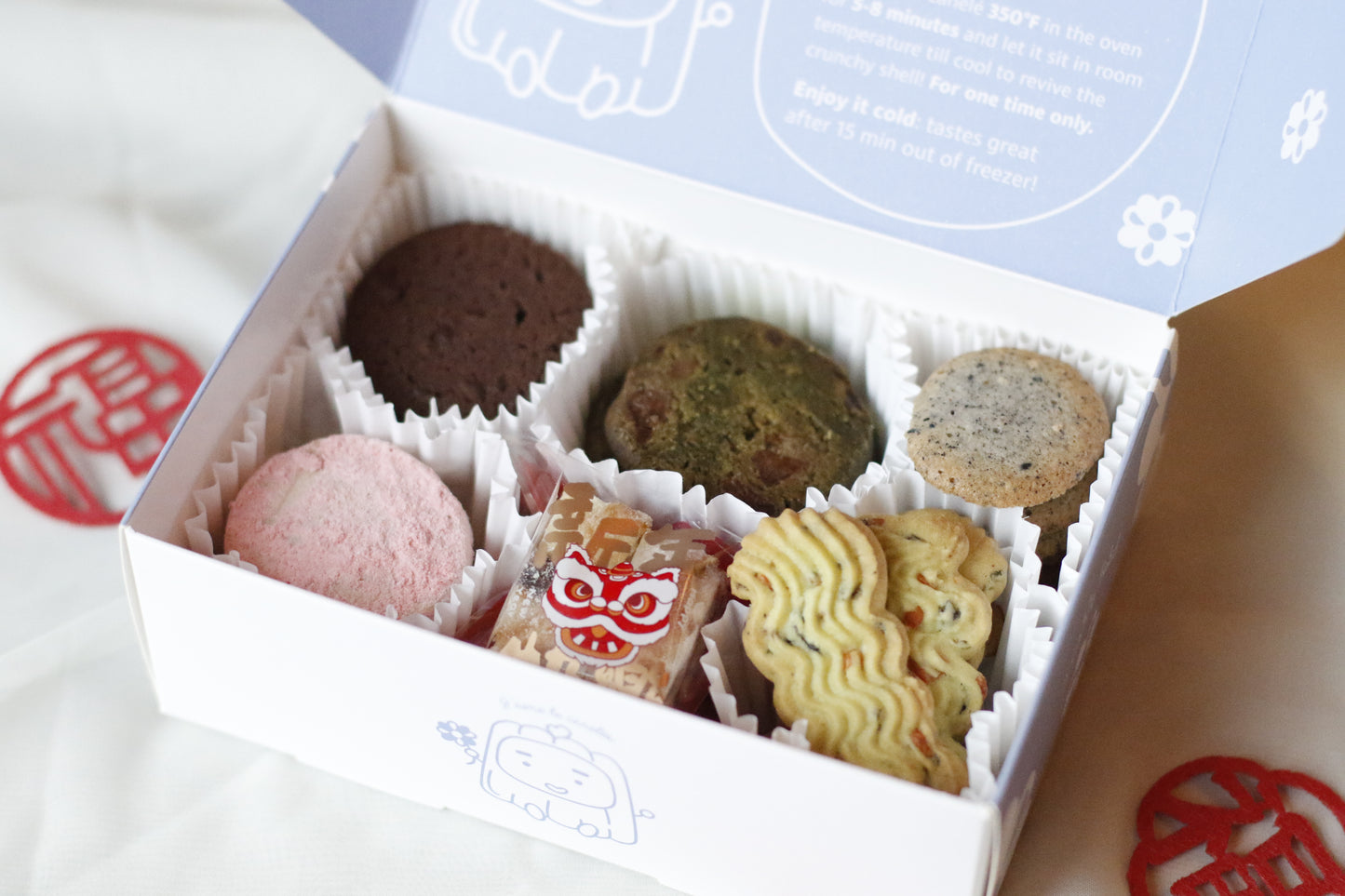 Lunar New Year Cookie Box (Large) pick up starts 1.21.2025